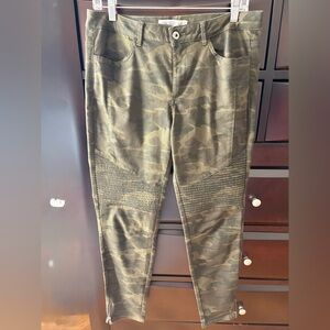 Zara Basic Olive Cargo Pants